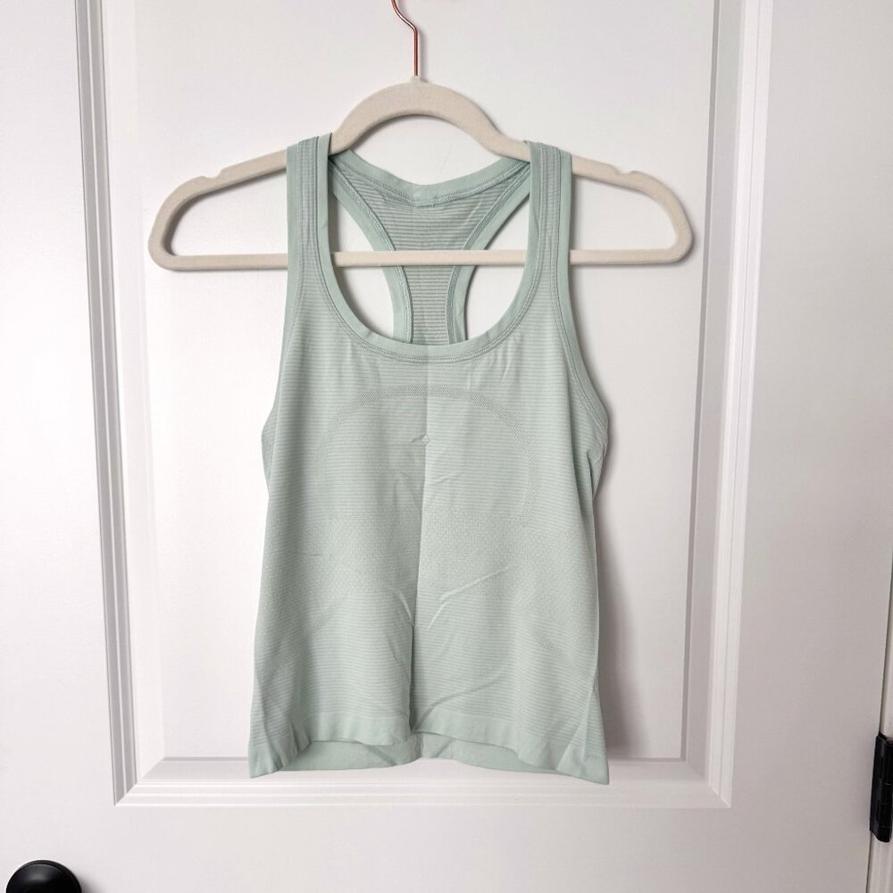 Lululemon Swiftly Tech Cropped Tank - Light Sea Green (EUC)